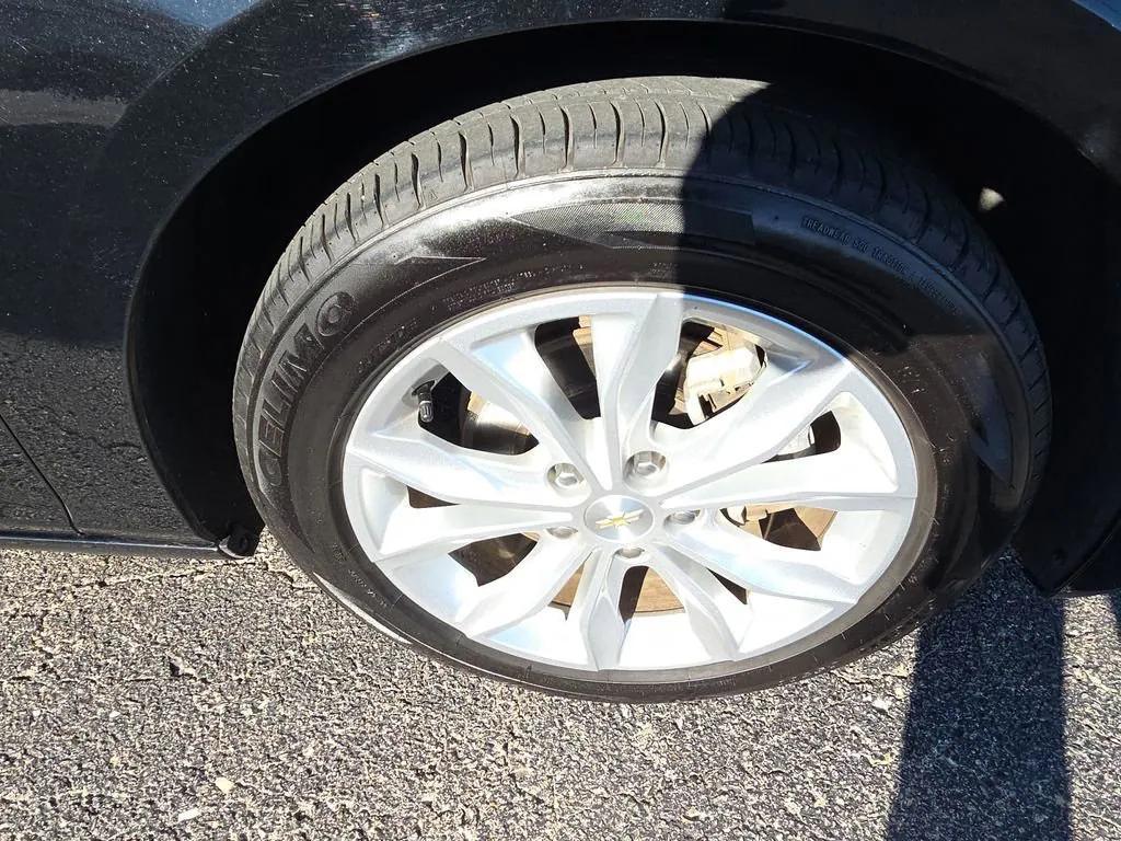 used 2024 Chevrolet Malibu car, priced at $17,416