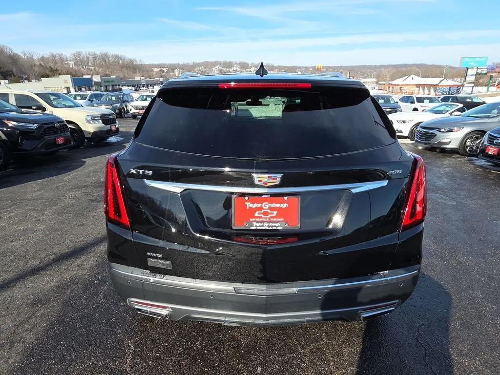 used 2025 Cadillac XT5 car, priced at $37,383