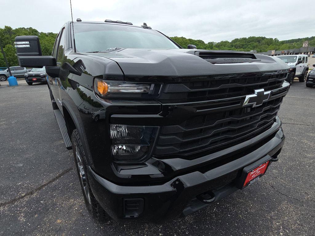 used 2024 Chevrolet Silverado 2500 car, priced at $44,975