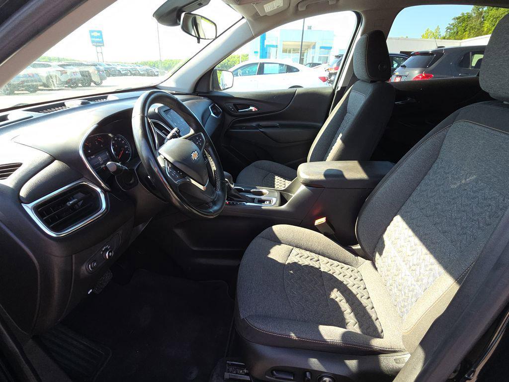 used 2024 Chevrolet Equinox car, priced at $22,486