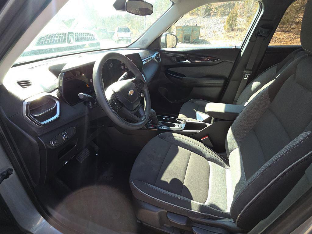 used 2024 Chevrolet TrailBlazer car, priced at $20,977