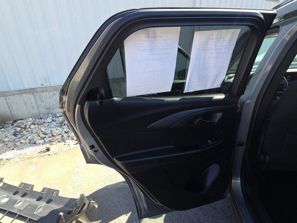 used 2024 Chevrolet TrailBlazer car, priced at $20,977