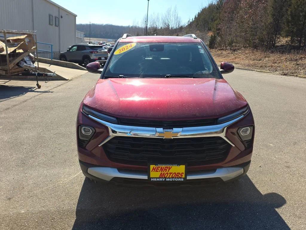 used 2024 Chevrolet TrailBlazer car, priced at $21,976