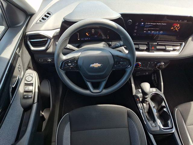 used 2025 Chevrolet TrailBlazer car, priced at $23,500