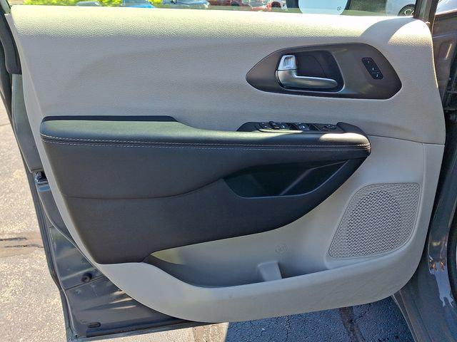 used 2023 Chrysler Pacifica car, priced at $24,360