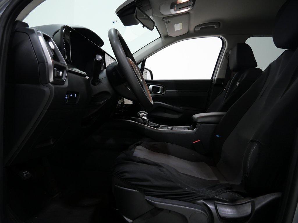 used 2023 Kia Sorento car, priced at $23,300