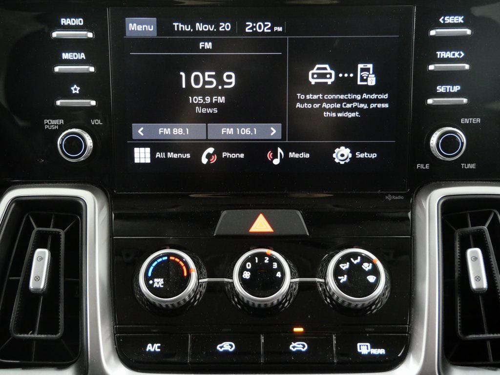 used 2023 Kia Sorento car, priced at $23,300