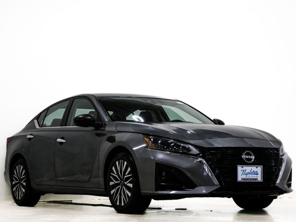 used 2024 Nissan Altima car, priced at $17,500
