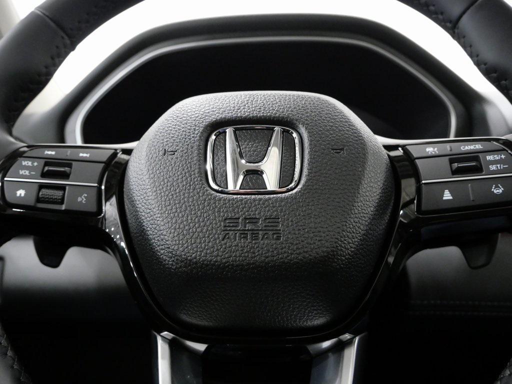 new 2025 Honda Pilot car, priced at $49,166
