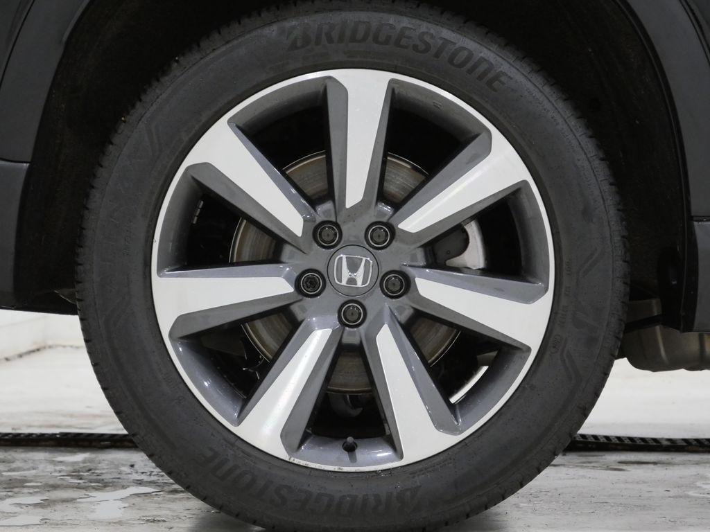 used 2025 Honda Pilot car, priced at $45,800