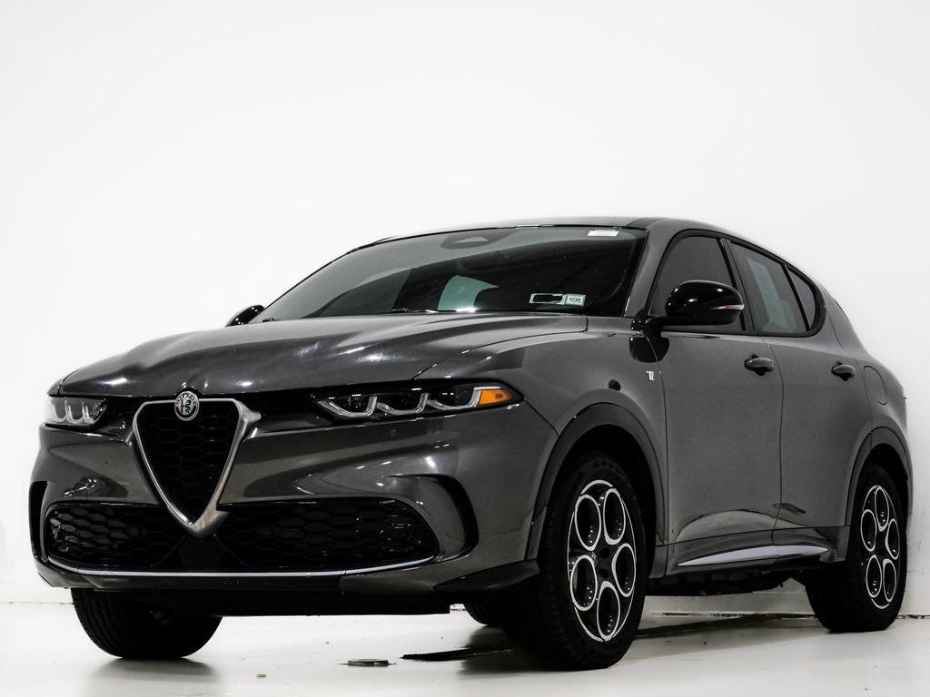 used 2024 Alfa Romeo Tonale car, priced at $22,900