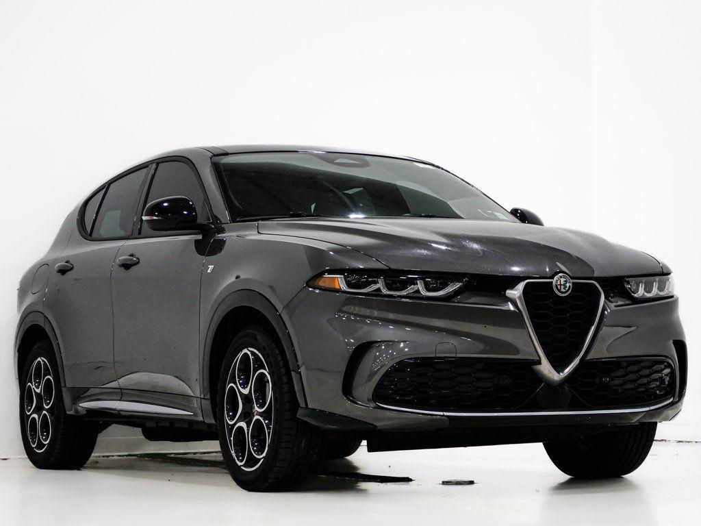used 2024 Alfa Romeo Tonale car, priced at $22,000