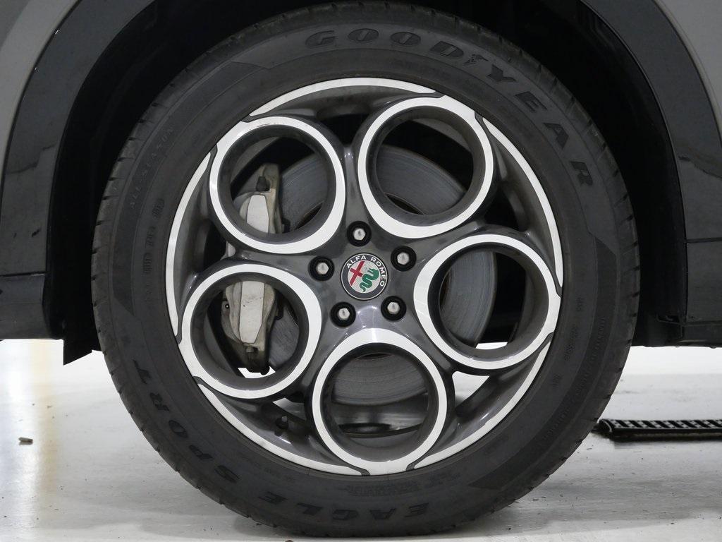 used 2024 Alfa Romeo Tonale car, priced at $22,900