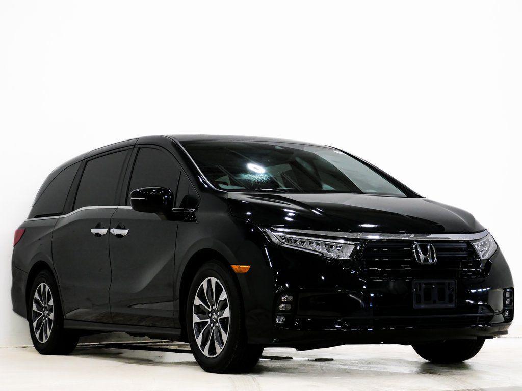 used 2023 Honda Odyssey car, priced at $35,000
