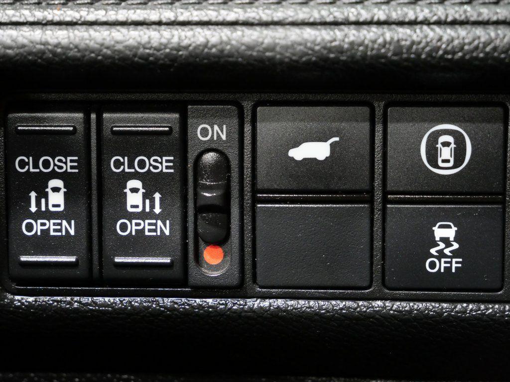 used 2023 Honda Odyssey car, priced at $35,000