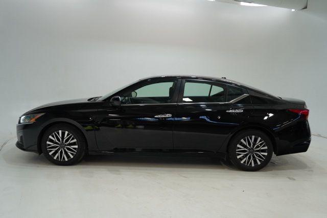 used 2023 Nissan Altima car, priced at $16,900