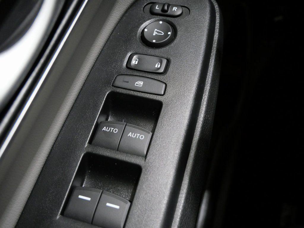 used 2022 Honda CR-V Hybrid car, priced at $25,300