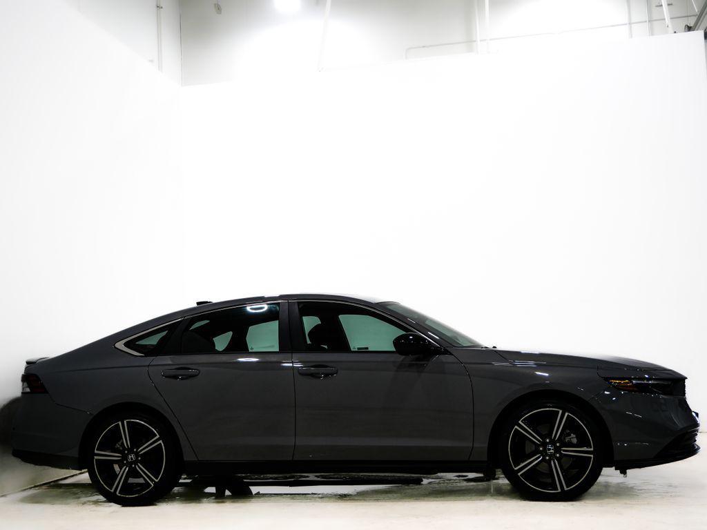 used 2025 Honda Accord Hybrid car, priced at $28,000