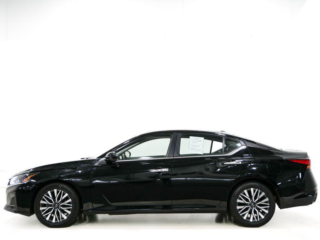 used 2024 Nissan Altima car, priced at $18,500