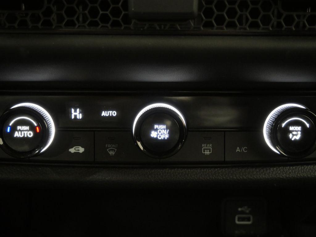 used 2025 Honda HR-V car, priced at $22,500