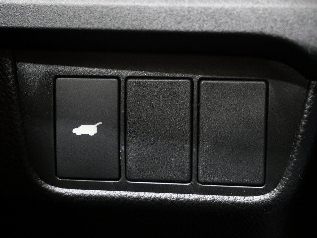 new 2026 Honda CR-V Hybrid car, priced at $38,663