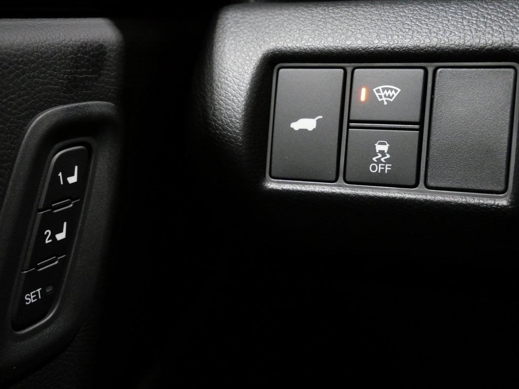 new 2025 Honda Pilot car, priced at $48,259