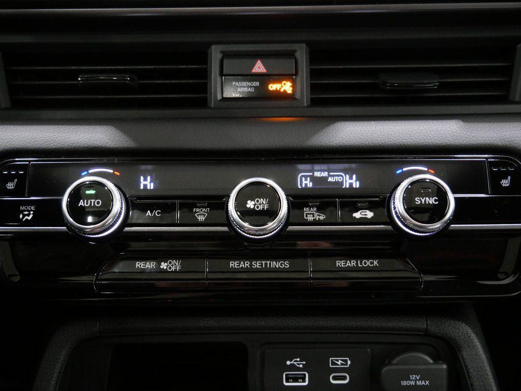 new 2025 Honda Pilot car, priced at $48,259