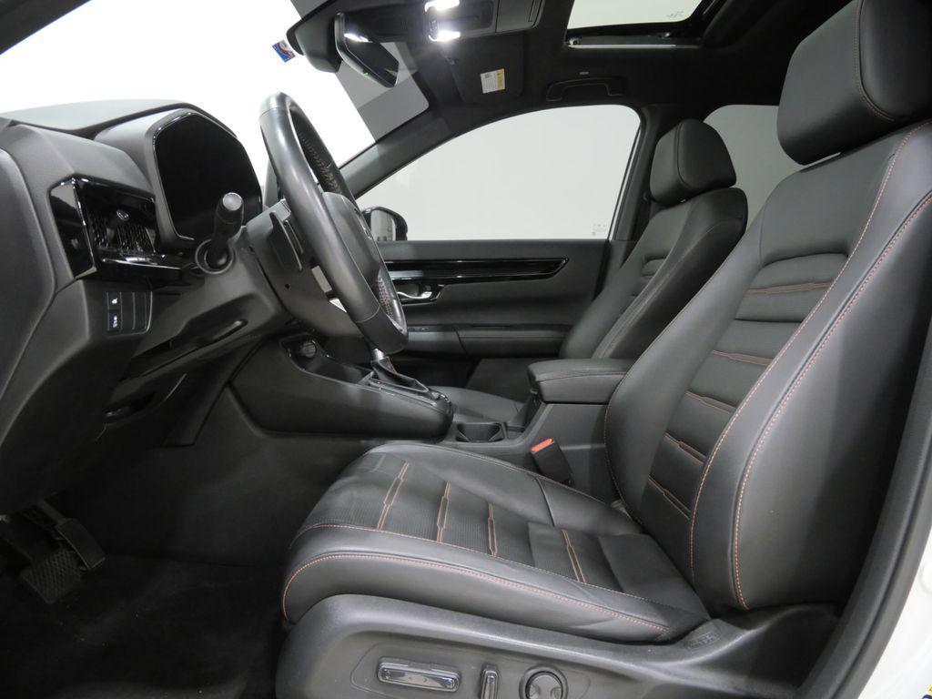 used 2025 Honda CR-V Hybrid car, priced at $34,212