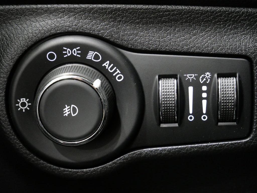 used 2019 Jeep Compass car, priced at $15,500