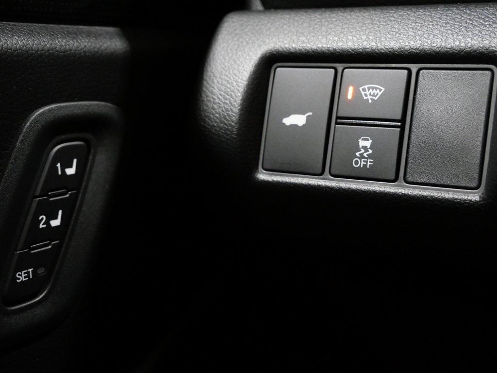 used 2025 Honda Pilot car, priced at $45,000