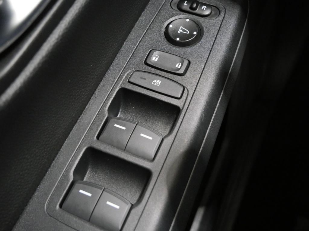 used 2025 Honda CR-V Hybrid car, priced at $34,800