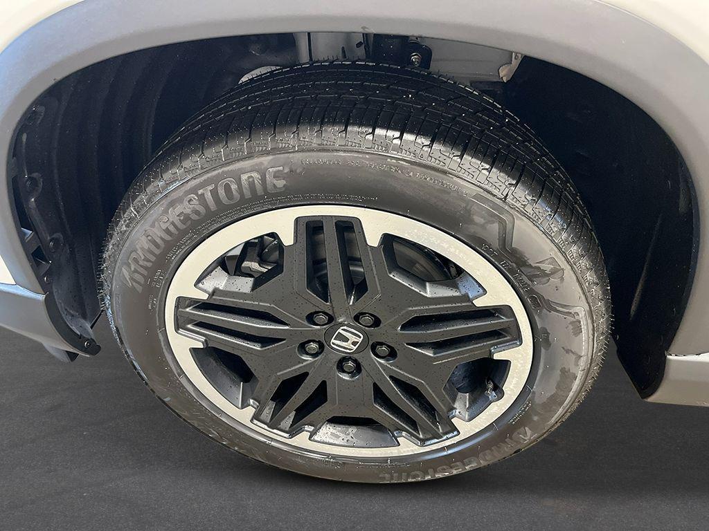 new 2026 Honda Pilot car, priced at $50,190
