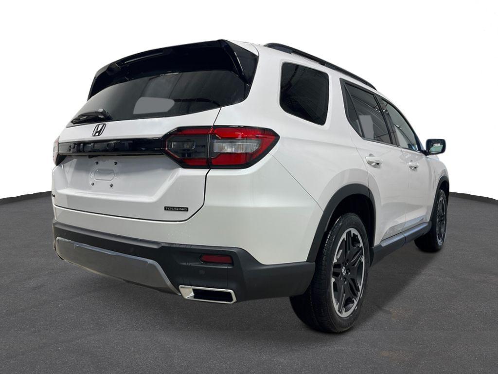 new 2026 Honda Pilot car, priced at $50,190