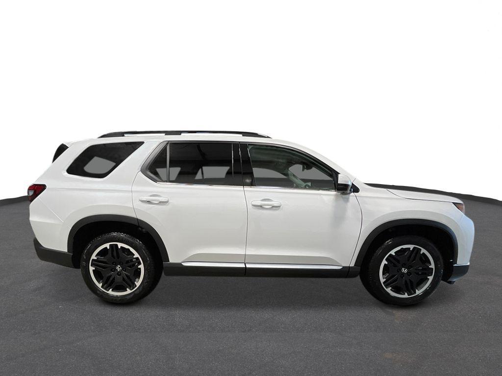 new 2026 Honda Pilot car, priced at $50,190