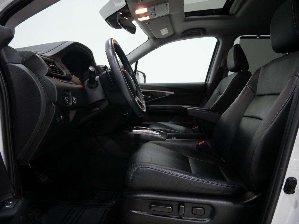 used 2022 Honda Pilot car, priced at $24,900