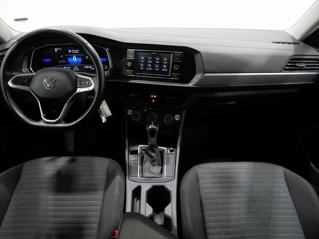 used 2024 Volkswagen Jetta car, priced at $15,500