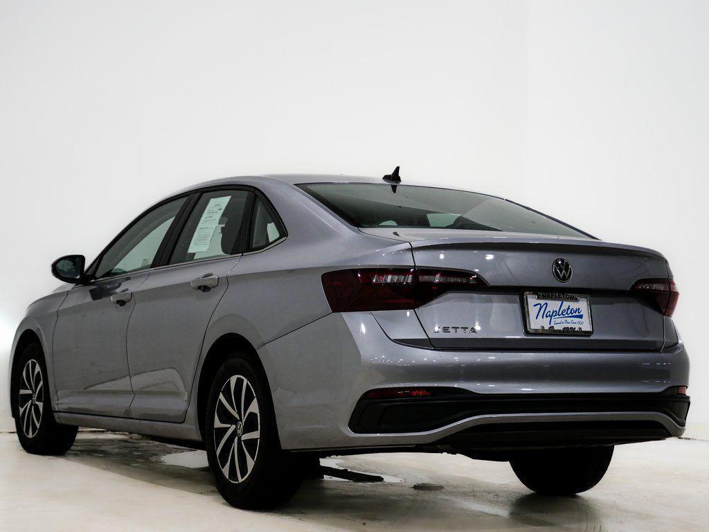 used 2024 Volkswagen Jetta car, priced at $15,500