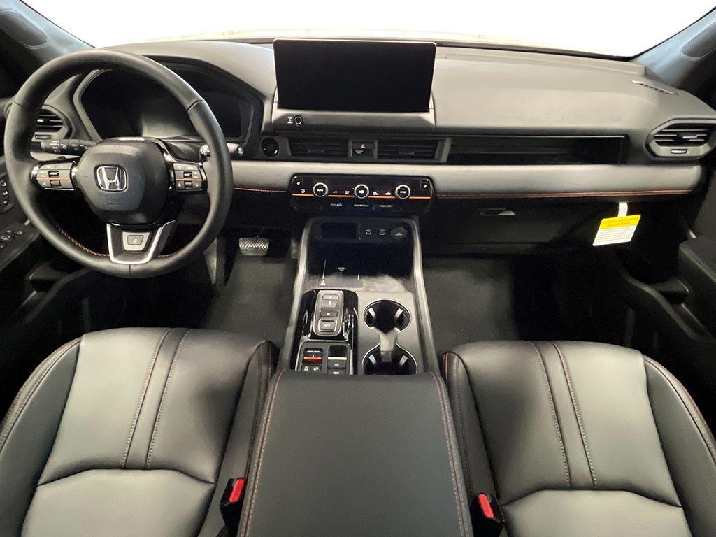 new 2026 Honda Pilot car, priced at $49,193