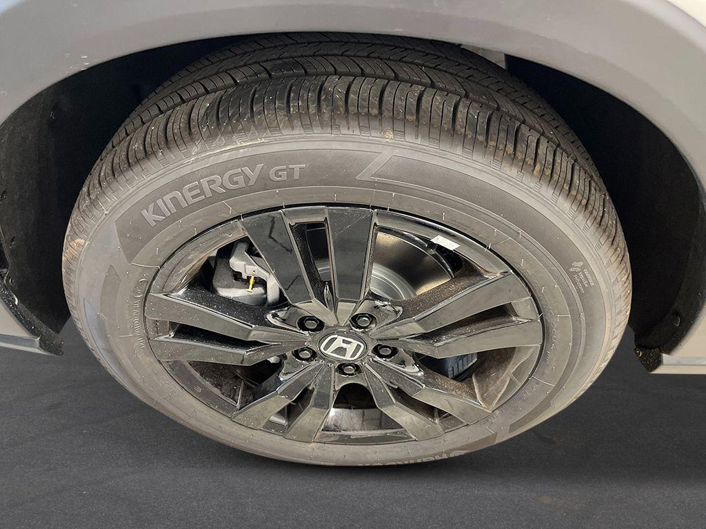 new 2026 Honda HR-V car, priced at $29,998