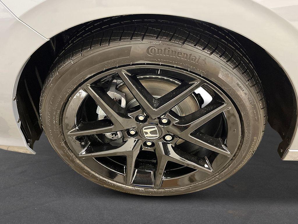 new 2026 Honda Civic Hybrid car, priced at $30,257