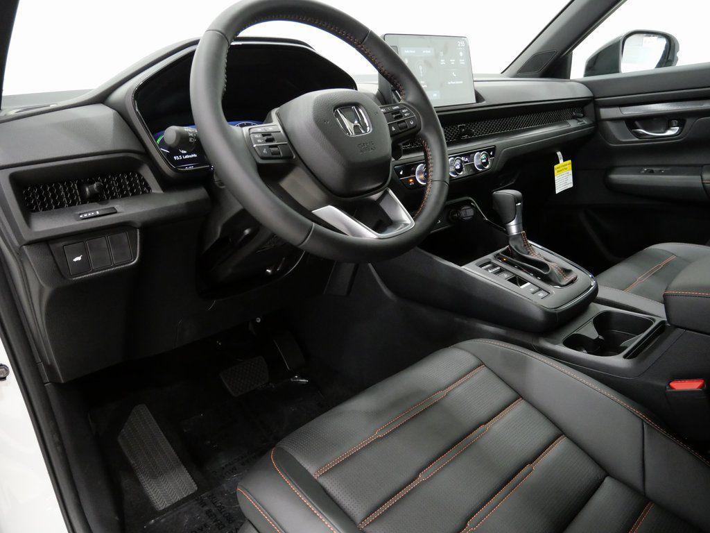 new 2026 Honda CR-V Hybrid car, priced at $40,014