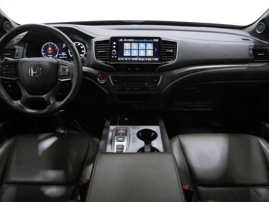 used 2025 Honda Ridgeline car, priced at $32,500