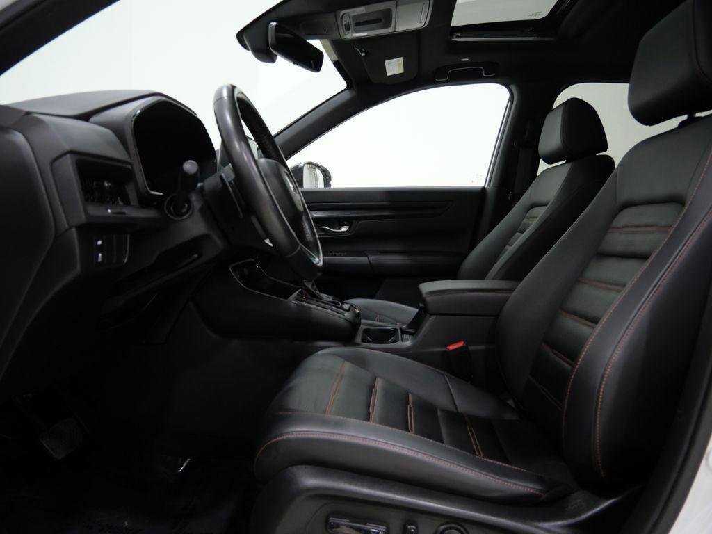 used 2024 Honda CR-V Hybrid car, priced at $33,000