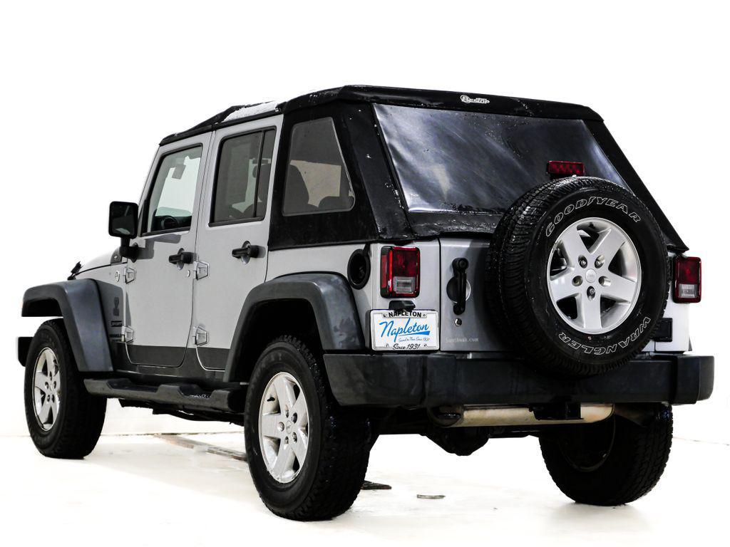 used 2015 Jeep Wrangler Unlimited car, priced at $12,900