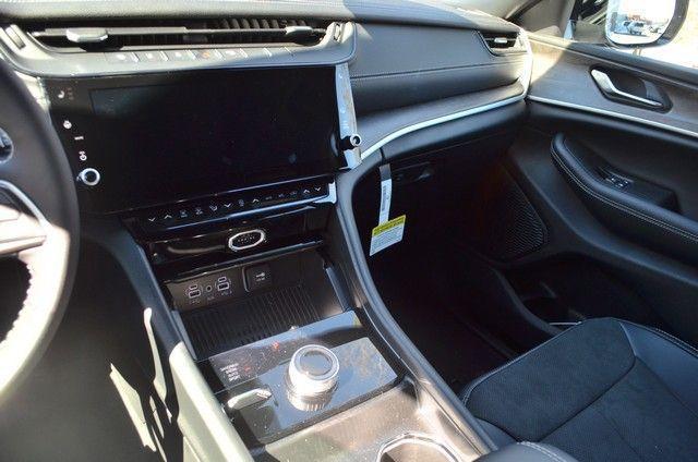 new 2026 Jeep Grand Cherokee car, priced at $48,750