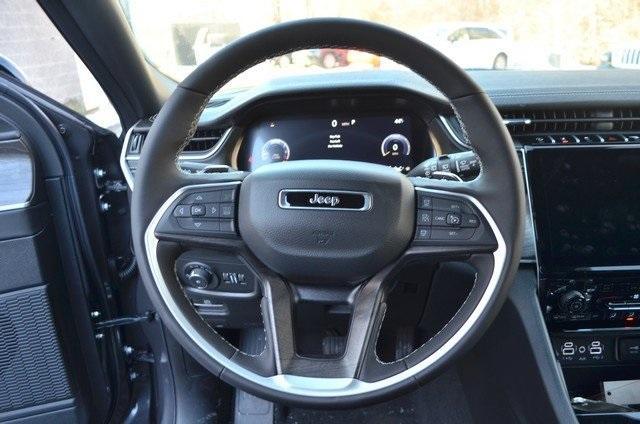 new 2025 Jeep Grand Cherokee car, priced at $54,235