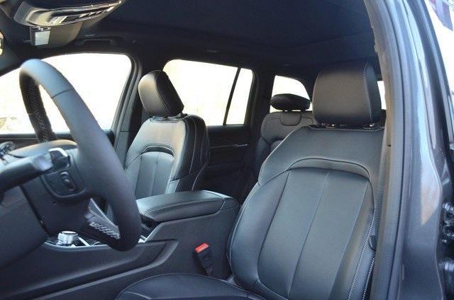 new 2025 Jeep Grand Cherokee car, priced at $54,235