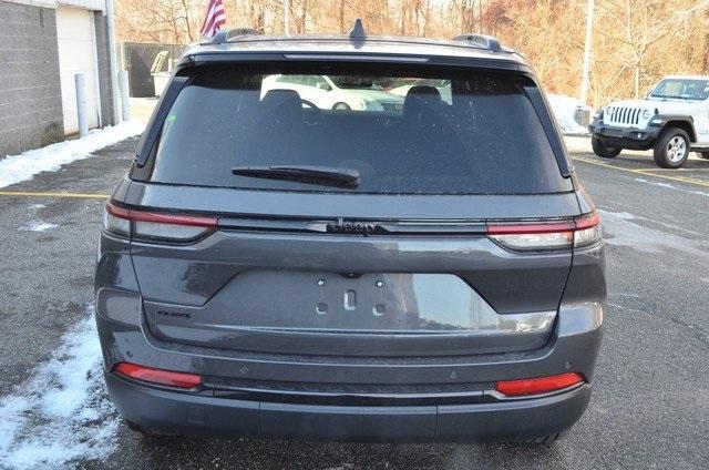 new 2025 Jeep Grand Cherokee car, priced at $54,235