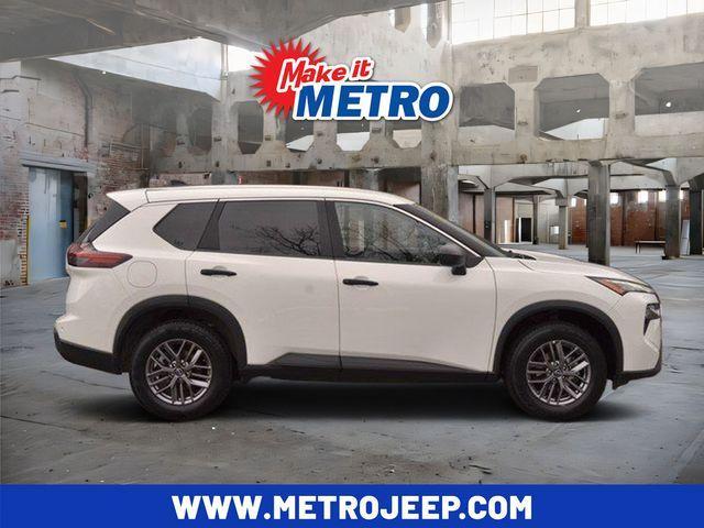 used 2024 Nissan Rogue car, priced at $18,987