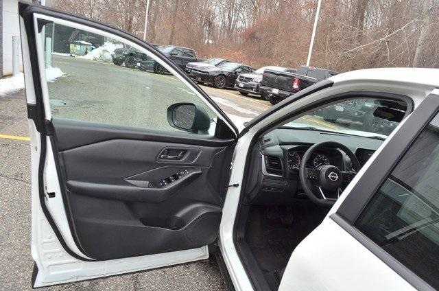 used 2024 Nissan Rogue car, priced at $19,987